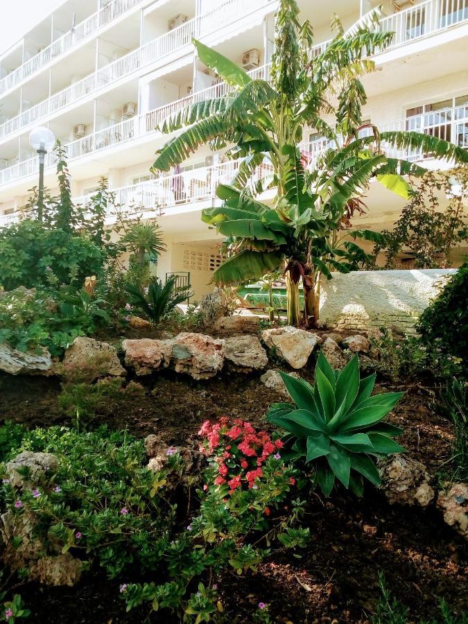 Apartamentos Caravane Торремолинос Экстерьер фото
