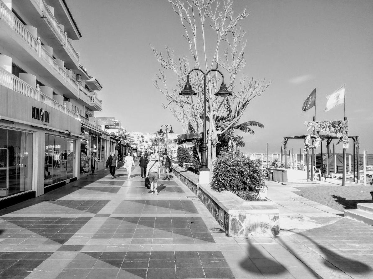 Apartamentos Caravane Торремолинос Экстерьер фото